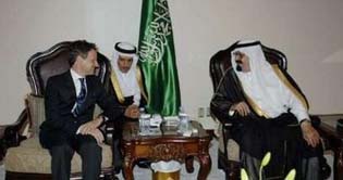 Geithner urges Gulf countries to invest in US